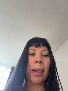 Snapshot of EemaHaruki chatting on 07.27.26 EemaHaruki online show from 07.27.26