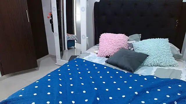 Snapshot of amazonafit_ chatting on 01.15.25 amazonafit online show from 01.15.25