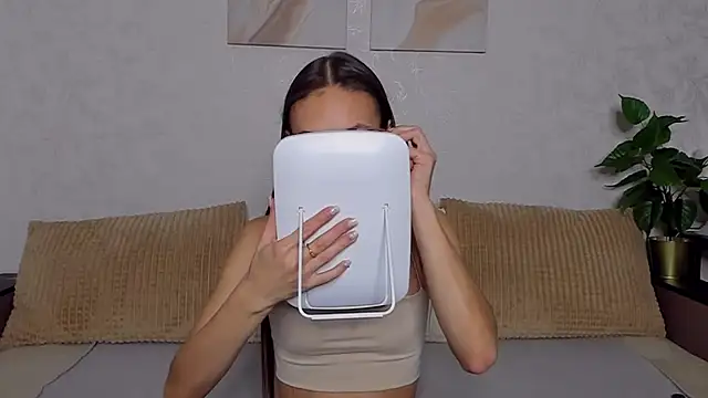 Snapshot of ChloeTeles_ chatting on 01.18.25 ChloeTeles online show from 01.18.25