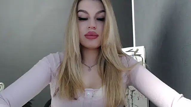 Snapshot of Your_Jessy chatting on 05.03.26 Your Jessy online show from 05.03.26