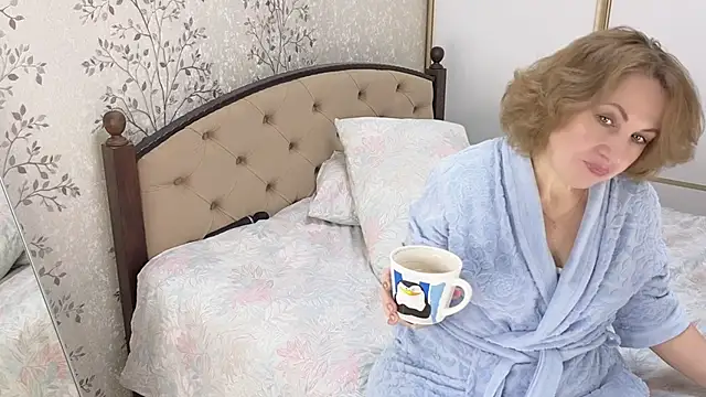 Ava Gardner  online show from 02.20.25