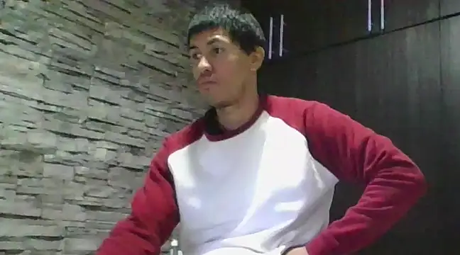 Snapshot of Sexylatin64 chatting on 02.18.25 Sexylatin64 online show from 02.18.25