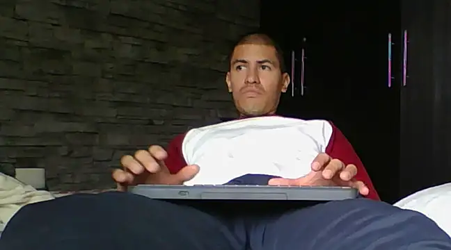 Snapshot of Sexylatin64 chatting on 03.06.25 Sexylatin64 online show from 03.06.25