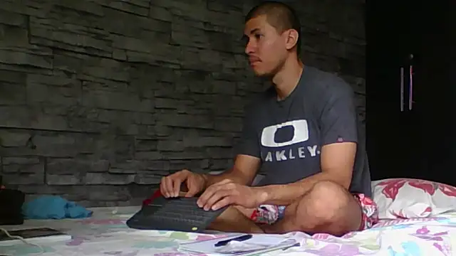 Sexylatin64 online show from 02.22.26