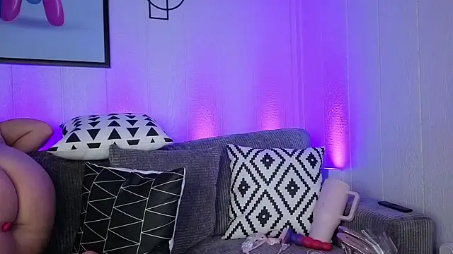 lucyallen4201 online show from 09.26.25