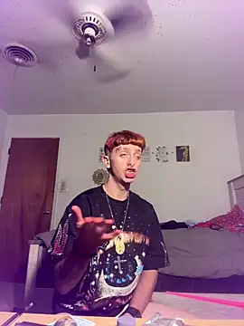 Snapshot of twentywithafelonyy chatting on 10.13.25 twentywithafelonyy online show from 10.13.25