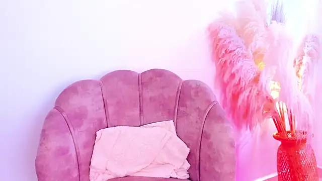 amelie murphy  online show from 01.12.25