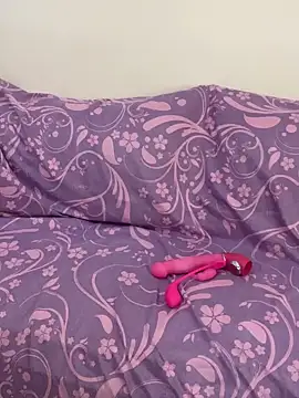 Snapshot of Layla-daloua chatting on 03.24.26 Layla-daloua online show from 03.24.26