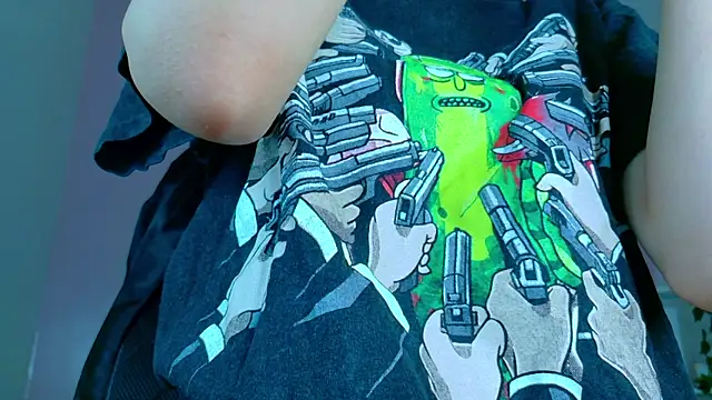 Snapshot of ParisFox_ chatting on 09.27.25 ParisFox online show from 09.27.25