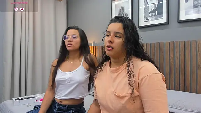 Dilan y Mia online show from 01.15.25