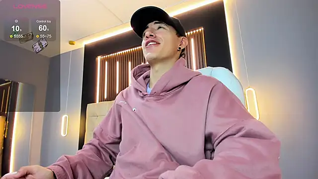 Lobo 17  online show from 04.08.26