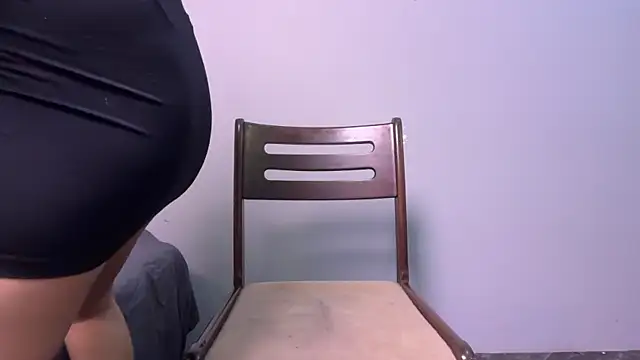 Snapshot of nethmisanjanaa chatting on 02.12.26 nethmisanjanaa online show from 02.12.26