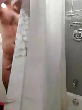 Snapshot of QcMisterv13 chatting on 03.08.26 QcMisterv13 online show from 03.08.26