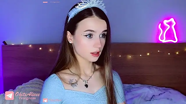  OhitsMe online show from 12.04.24