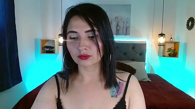 emily leinner online show from 03.17.25