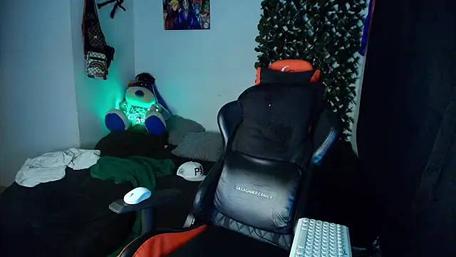 Snapshot of twink_sebas_ chatting on 02.09.25 twink sebas online show from 02.09.25