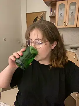 cinnabon  online show from 01.20.25