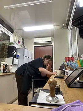 cinnabon  online show from 01.25.25