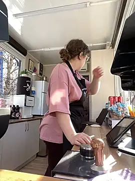 cinnabon  online show from 01.28.25