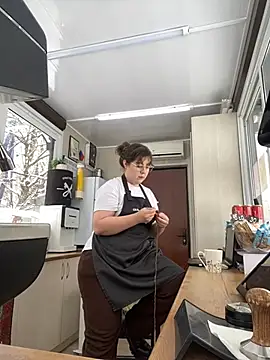 cinnabon  online show from 02.18.25