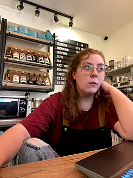 cinnabon  online show from 09.18.25