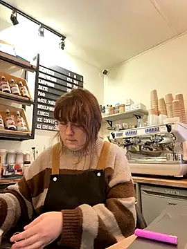 cinnabon  online show from 11.18.25