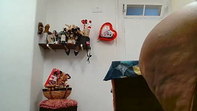 xTALLSEXYBUMx online show from 03.29.26