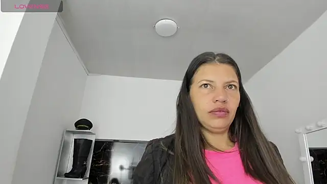 Kathia Armstrong online show from 01.27.25