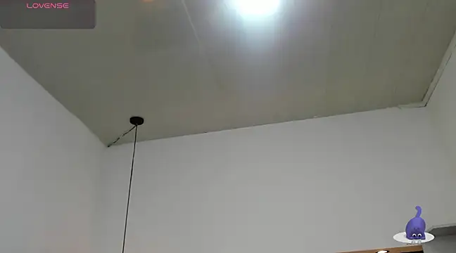 Kathia Armstrong online show from 02.12.25