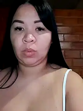 Snapshot of Chantal_lopez chatting on 12.25.24 Chantal lopez online show from 12.25.24