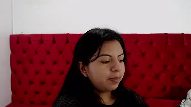 CarolineBrunx online show from 02.18.25