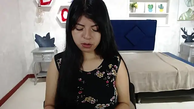 CarolineBrunx online show from 09.28.25