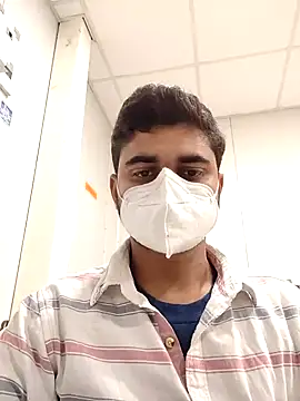 Snapshot of Ishan003 chatting on 01.11.25 Ishan003 online show from 01.11.25