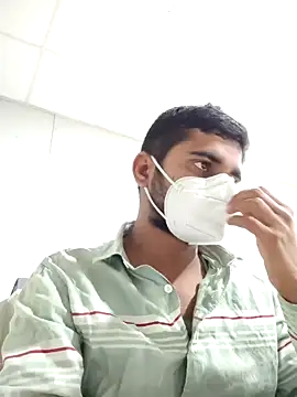 Snapshot of Ishan003 chatting on 02.15.25 Ishan003 online show from 02.15.25