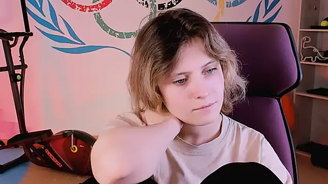 LolaAsmus online show from 02.13.25