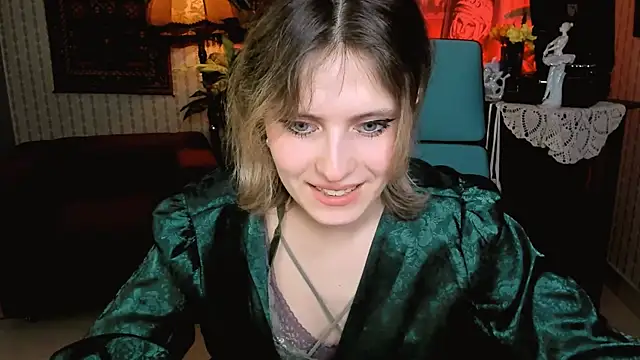 LolaAsmus online show from 02.26.25