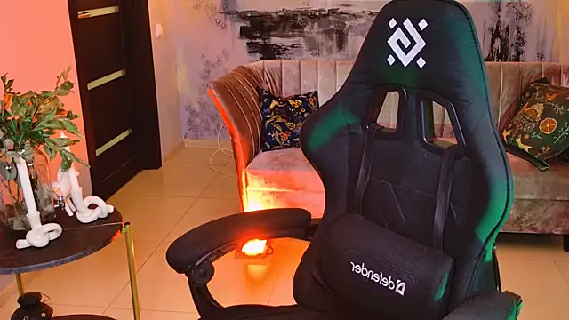 LolaAsmus online show from 03.12.25