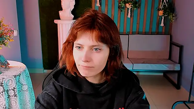 LolaAsmus online show from 03.18.25