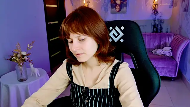 LolaAsmus online show from 09.25.25