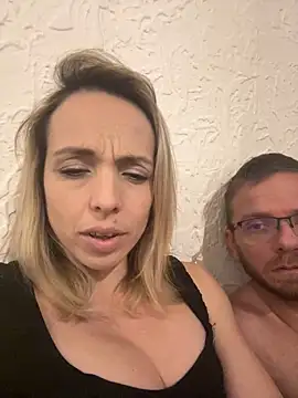 Snapshot of Annelibre chatting on 01.02.25 Annelibre online show from 01.02.25