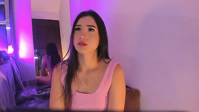 MilaHal  online show from 12.22.25