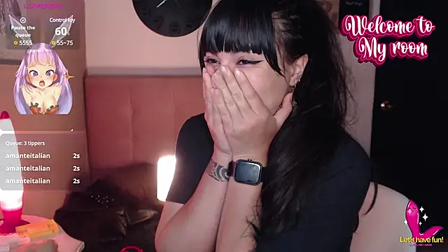 Snapshot of sofi_66 chatting on 12.17.24 sofi 66 online show from 12.17.24