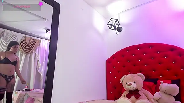 brittany williams  online show from 03.04.25