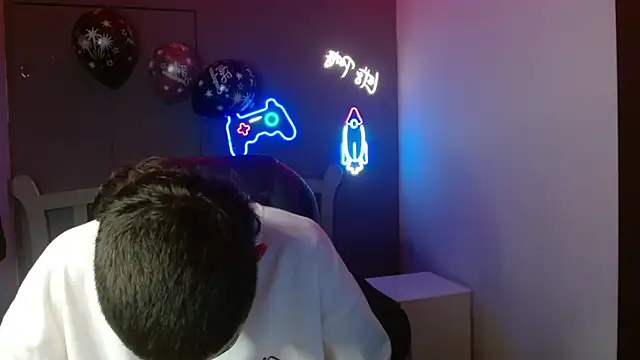 JackSwan18 online show from 01.06.25