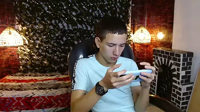 JackSwan18 online show from 01.14.25