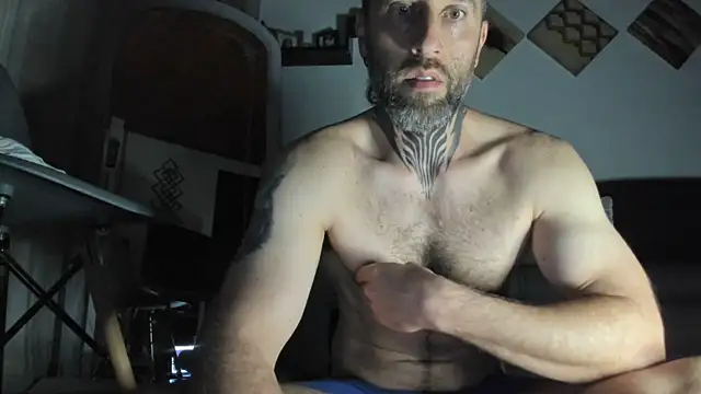 Snapshot of Antoniohot2024 chatting on 01.22.25 Antoniohot2024 online show from 01.22.25