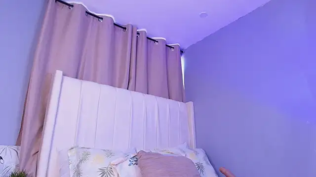 Shenoa1 online show from 11.06.25