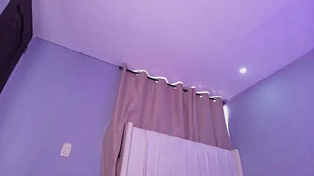 Shenoa1 online show from 11.18.25