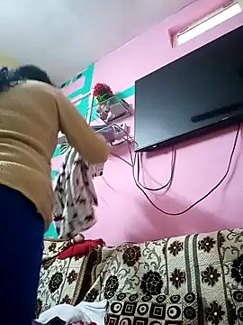 heenage online show from 12.25.24