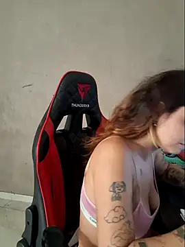 luuhcat09 online show from 03.17.26